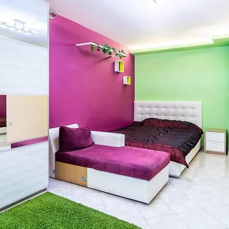 The Right Choice 12 Apartment *